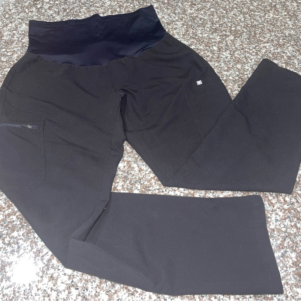 Figs Maternity Black Women's Pants
